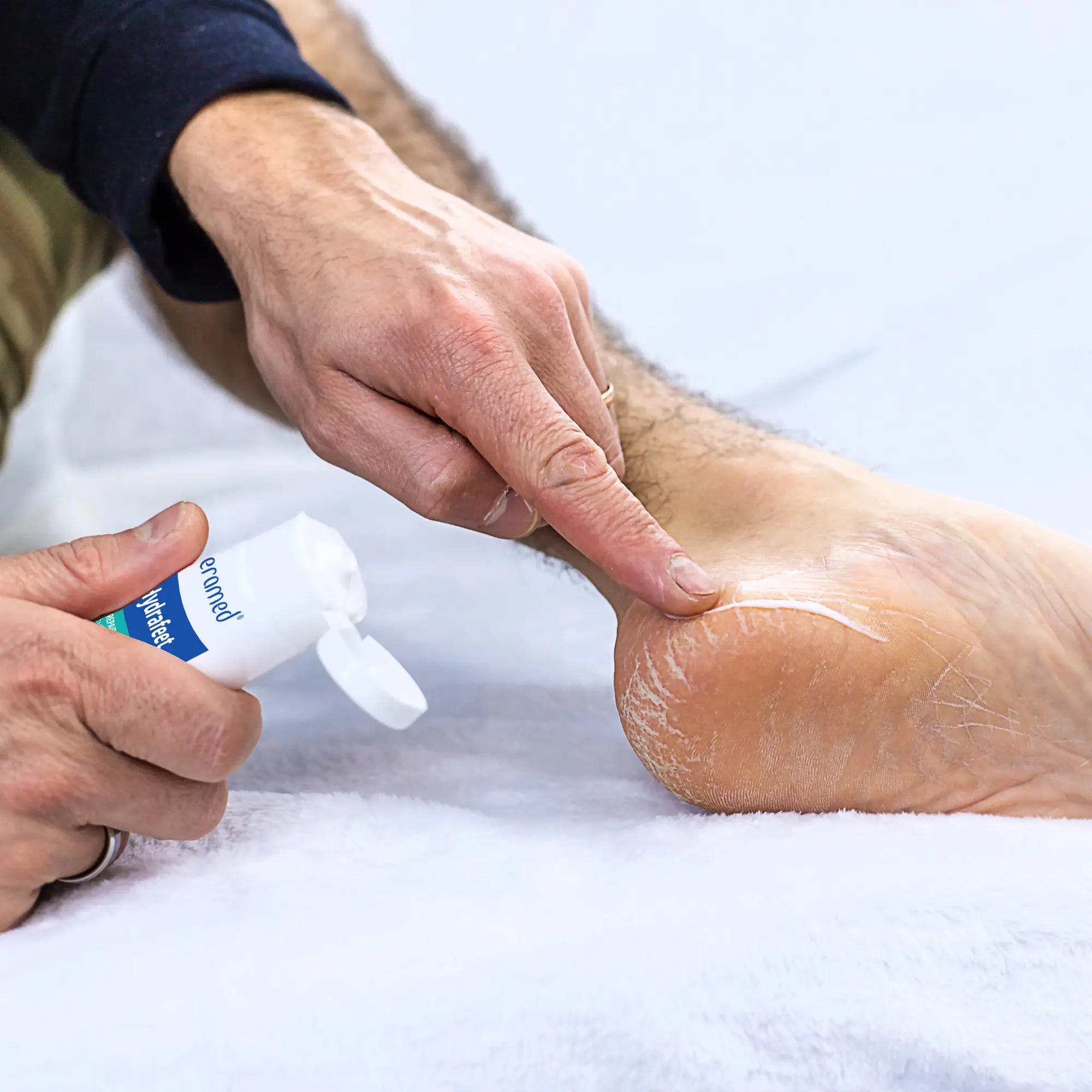 Hydrafeet - Herstellende voetcrème - 75 ml - Deromed® Fresco Podologia 
